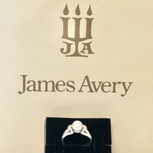 James Avery Scroll Ring with Cultured Pearl size 6